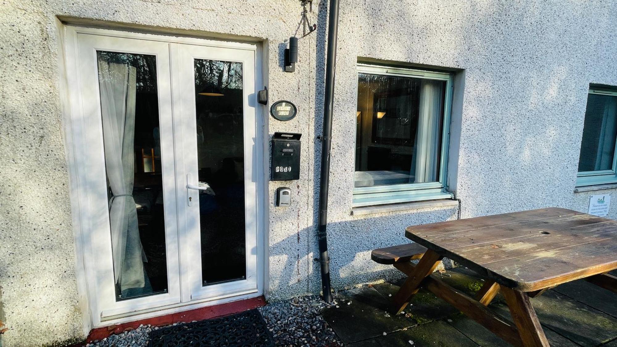 Stylish Garden Flat Near Loch Ness Apartment ดรัมนาดรอคิท ภายนอก รูปภาพ